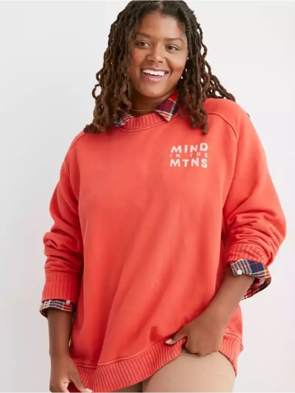 21. | aerie | "Mind in the Mtns" Pullover Sweatshirt |